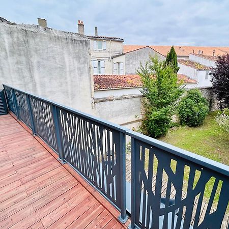 Le Republique - Logements Avec Jardin Situes En Plein Coeur De Ville Et Proche Des Thermes Rochefort  Exterior photo